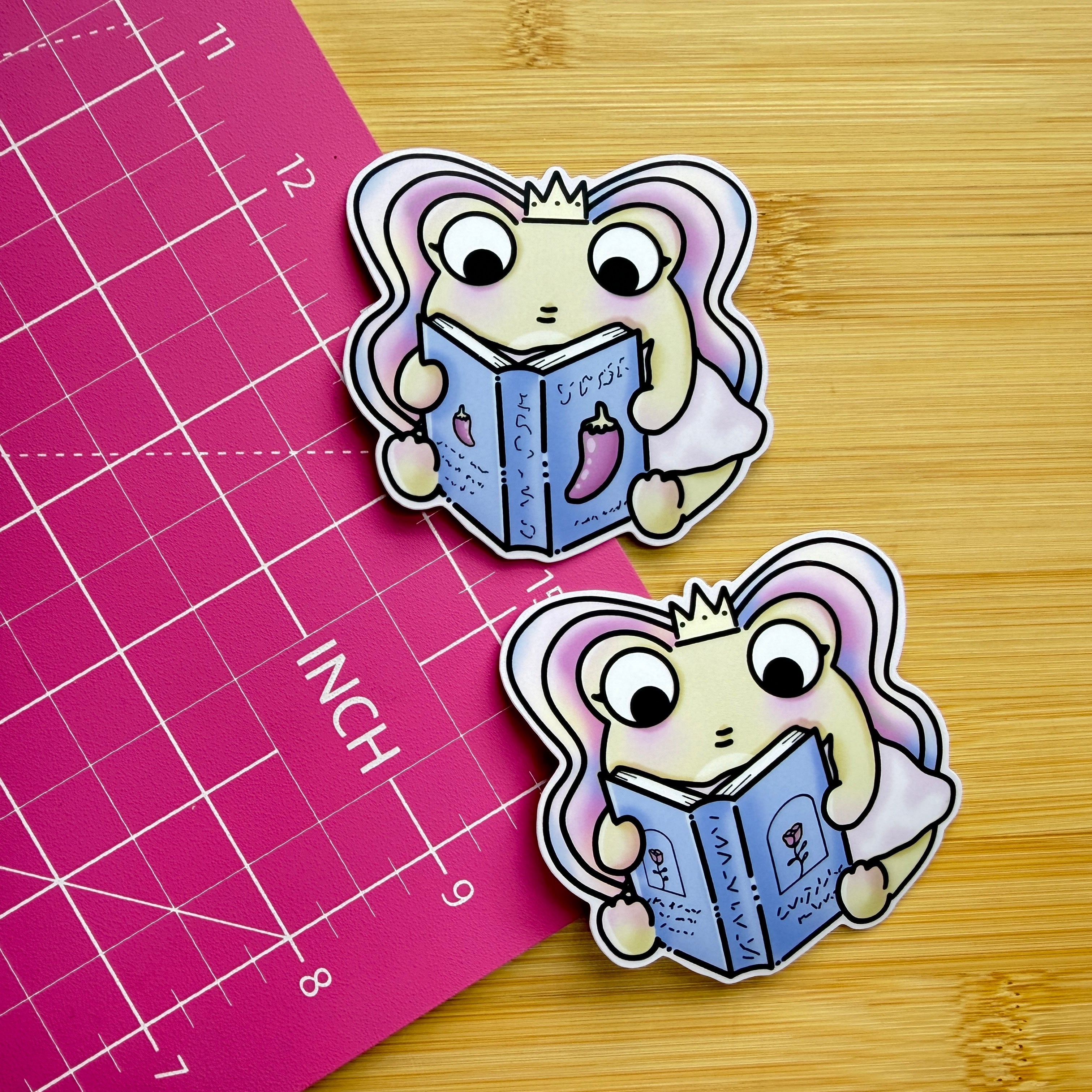 Reading Fairy Frog | Waterproof Matte Sticker